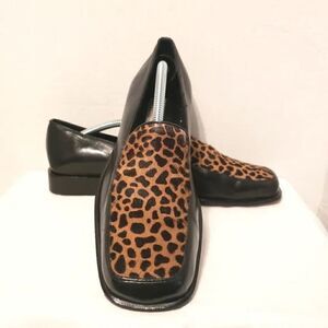 Talbots Black and Brown Loafers with Leopard Print size 9 Narrow
